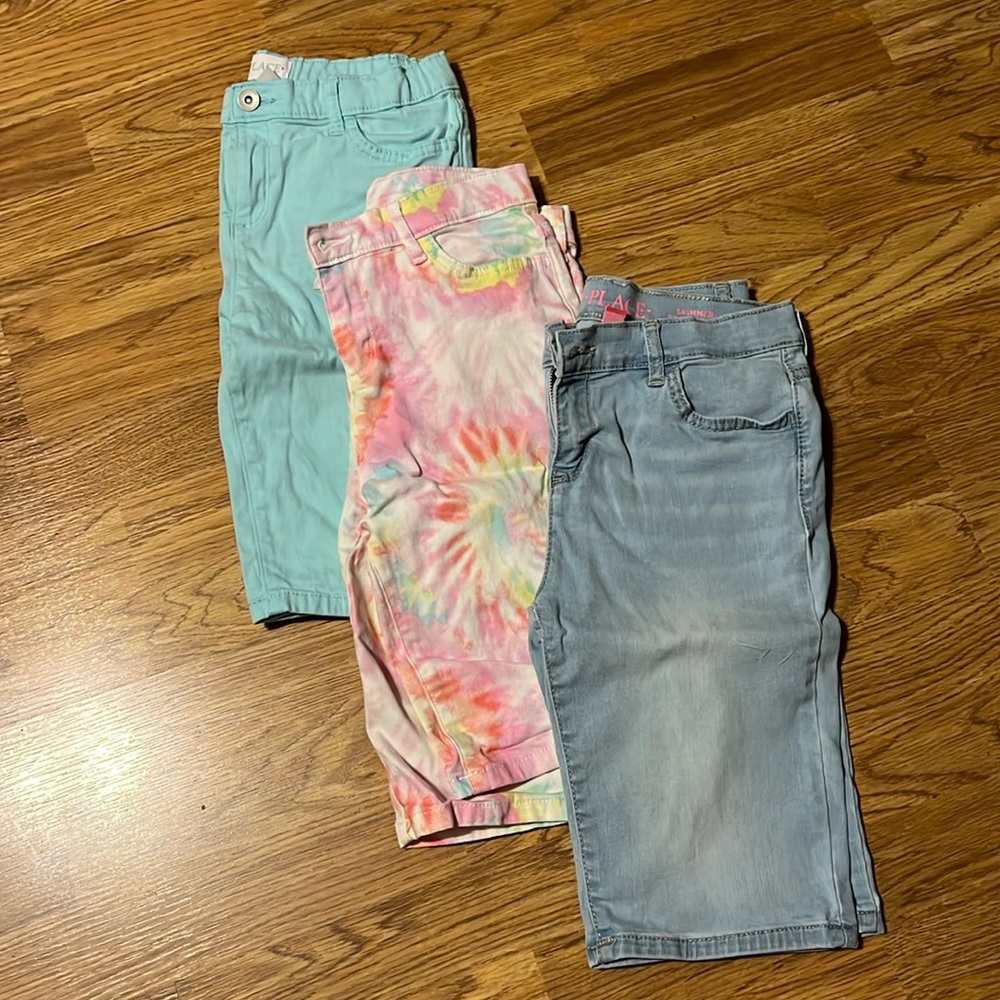 Lot of girls shorts sz12